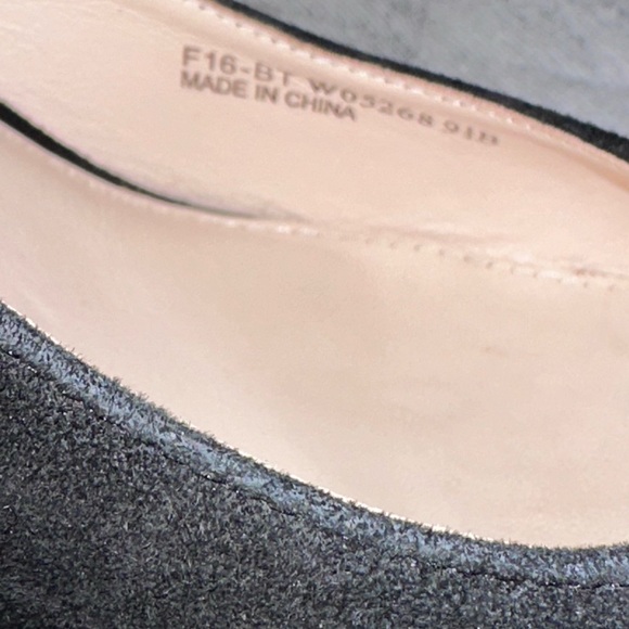 Women’s Cole Haan block heel suede pumps — Size 9.5 - Picture 3 of 10